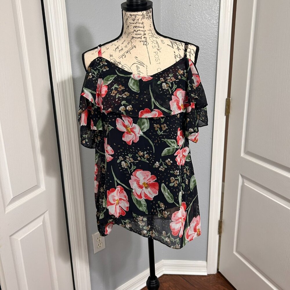 Cabi 5220 Floral Cold Shoulder Blouse Womens Medium Ruffle Navy Pink